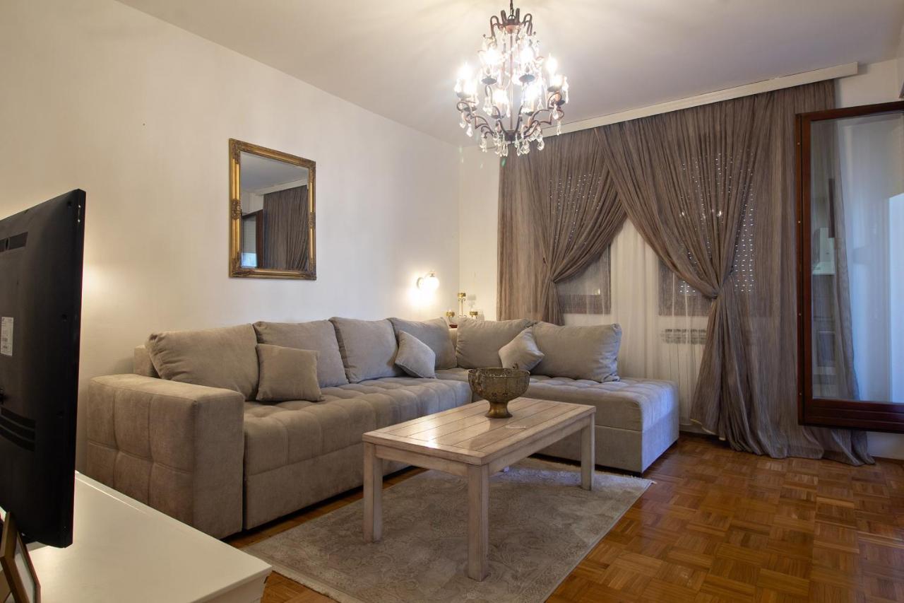 Apartment Barby - Aleja Banja Luka Esterno foto