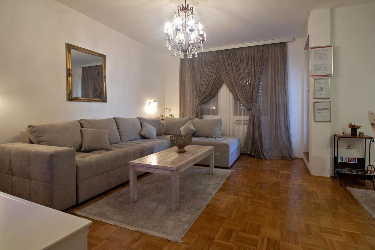Apartment Barby - Aleja Banja Luka Esterno foto