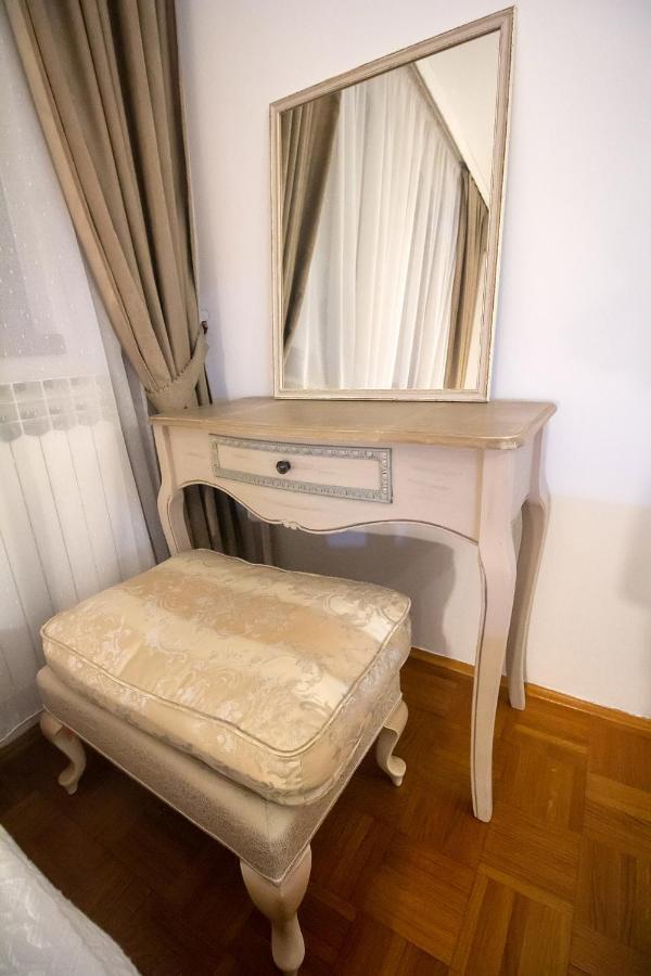 Apartment Barby - Aleja Banja Luka Esterno foto